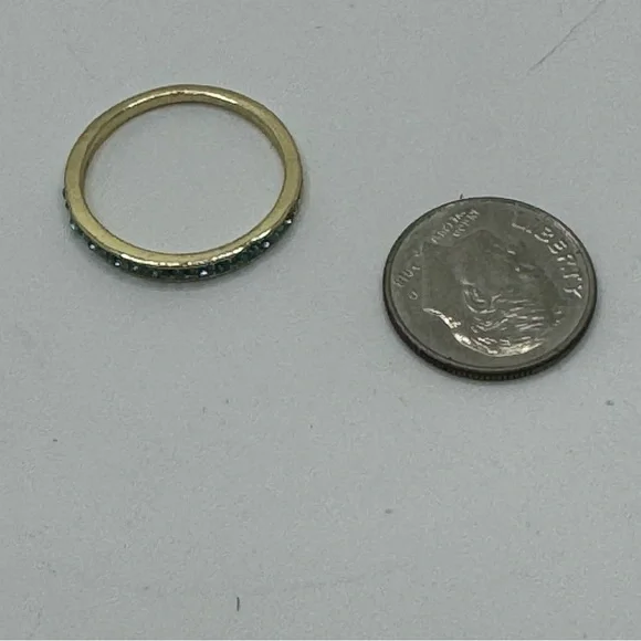 MINIMALIST PAVE CRYSTAL RING SIZE 8 - Picture 5 of 7